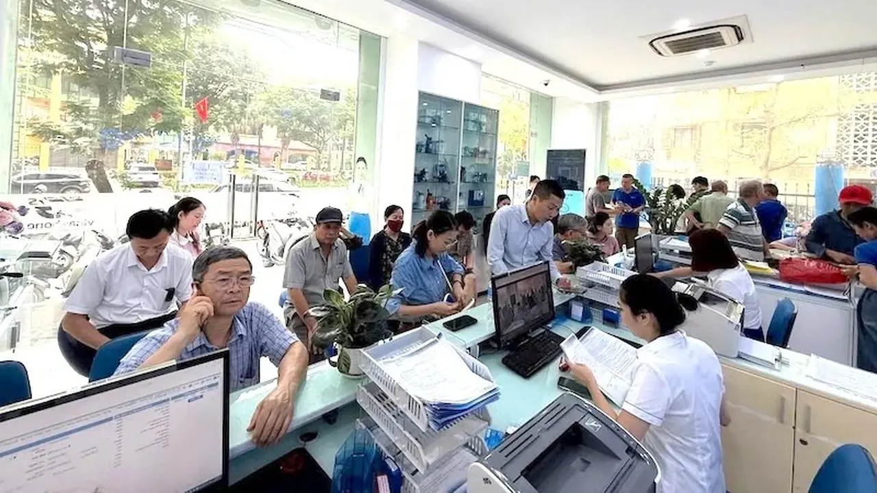 بدء تنفيذ إجراءات توحيد بيانات مشتركي خدمات الهاتف المحمول وفق اللوائح الجديدة